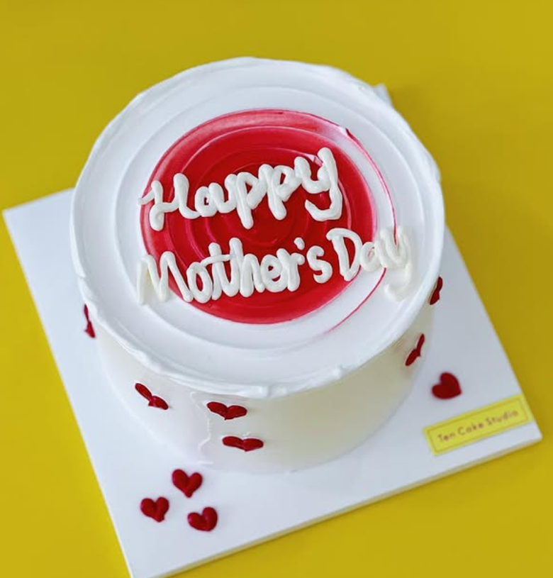 Mother's Day Fresh Cream Cakes