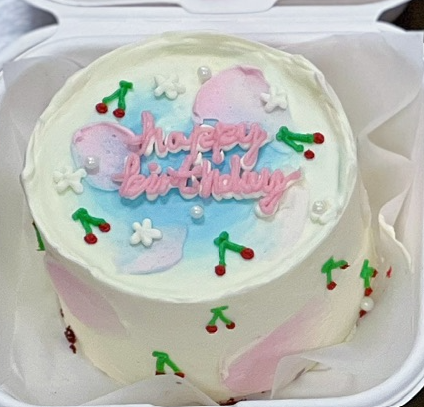 Cherries White Bento Cake