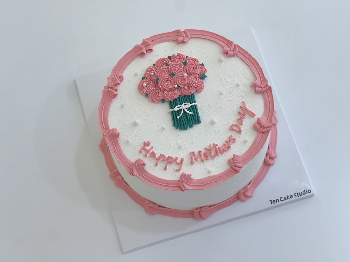 Mother's Day Fresh Cream Cakes